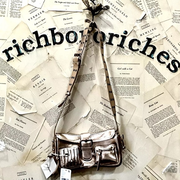 Free People High Speed Crossbody Bag Sling Gold Metallic Leather Adjustable - Picture 8 of 9